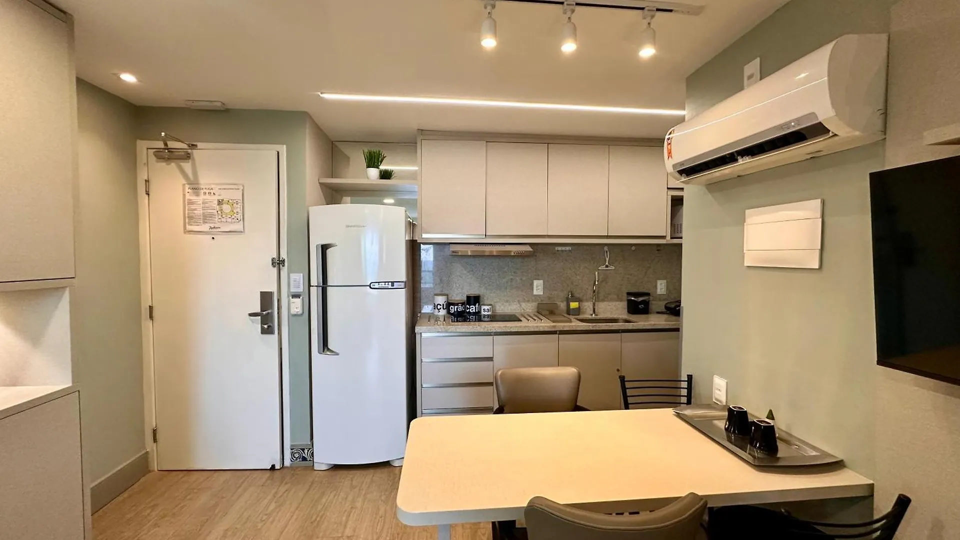 Flat Hotel A Beira Mar Recife By Direct Апарт-отель
