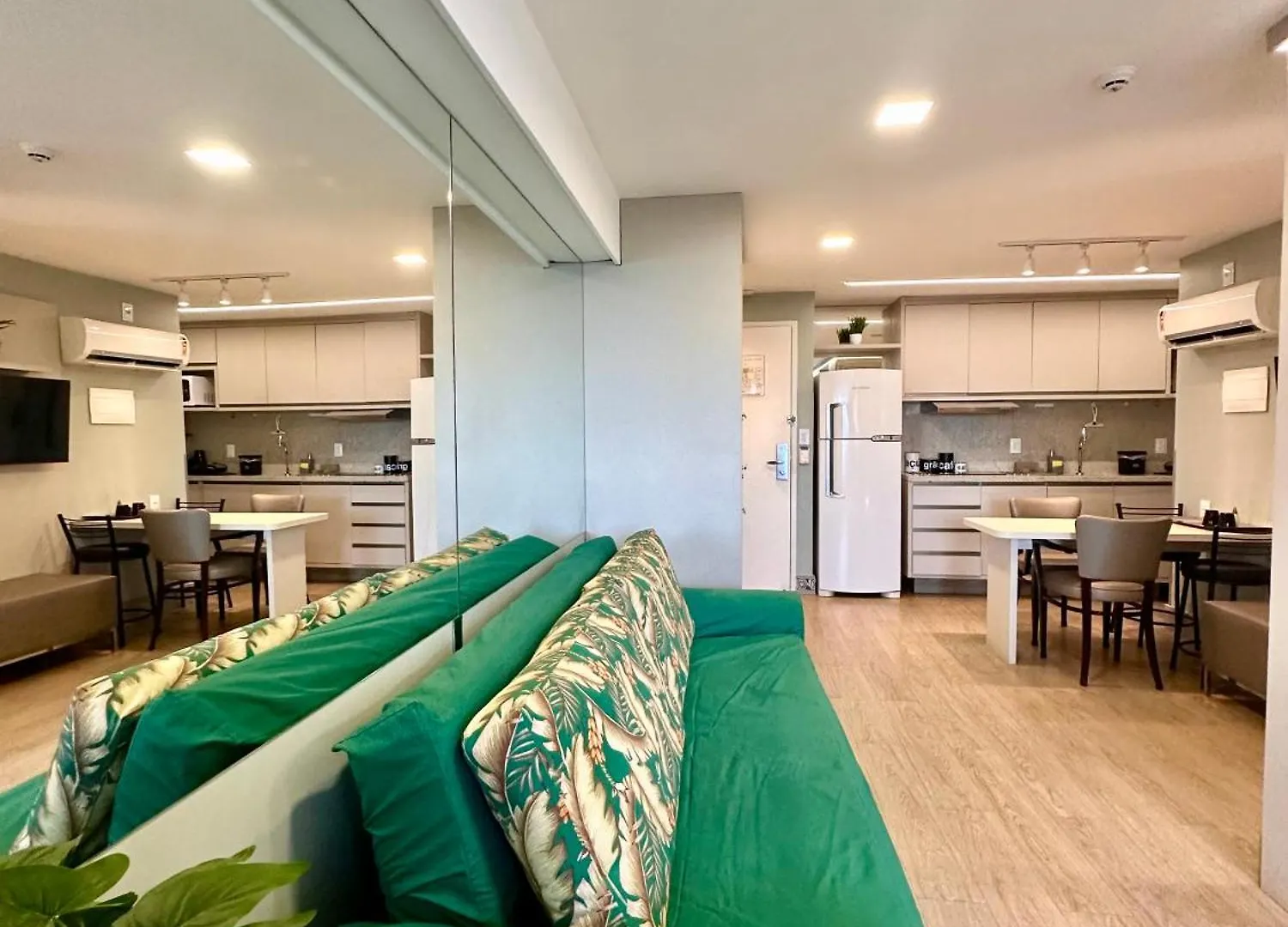 Flat Hotel A Beira Mar Recife By Direct 0*,  Brazil